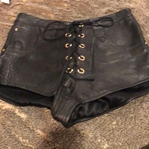 MEMORIAL DAY FINAL PRICE Very Rare Are You Am I Leather tie shorts S